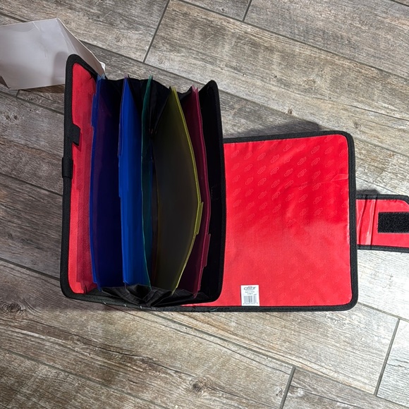 Case It Red and Black 3-Ring Binder-BRAND NEW - Picture 6 of 6